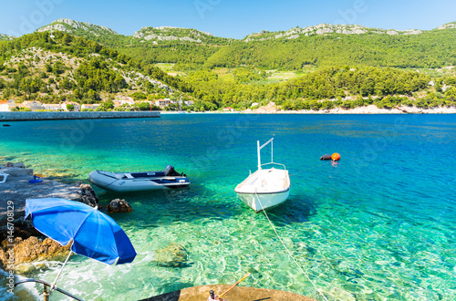 Fototapeta Naklejka Na Ścianę i Meble -  crystal clear water on Peljesac peninsula, Dalmatia, Croatia
