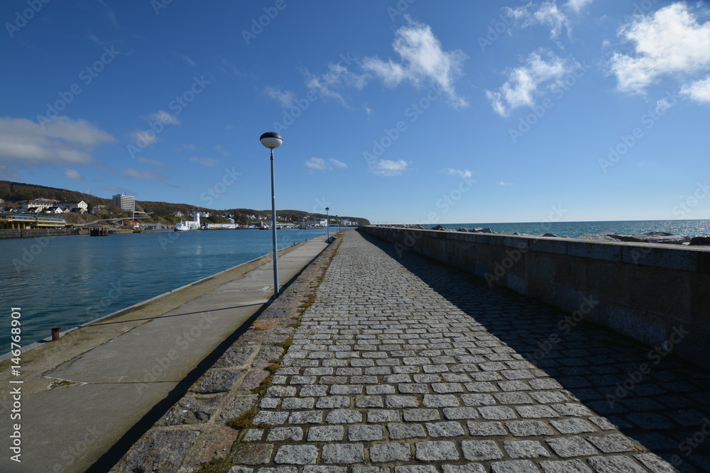 Hafen, Mole und Stadtansicht Sassnitz