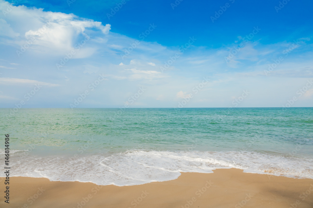 Obraz premium Beach and tropical sea .