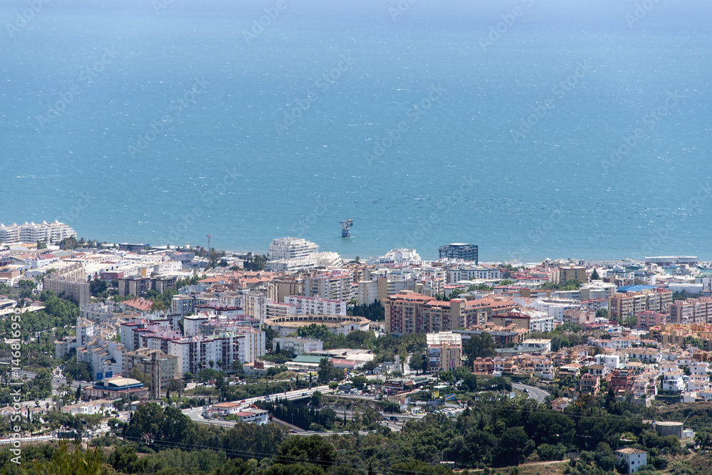 vistas de la costa de la ciudad de Marbella en la costa del sol de Andalucía, España