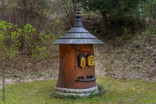 Beehive bee house wooden sculpture insect farming natural environment