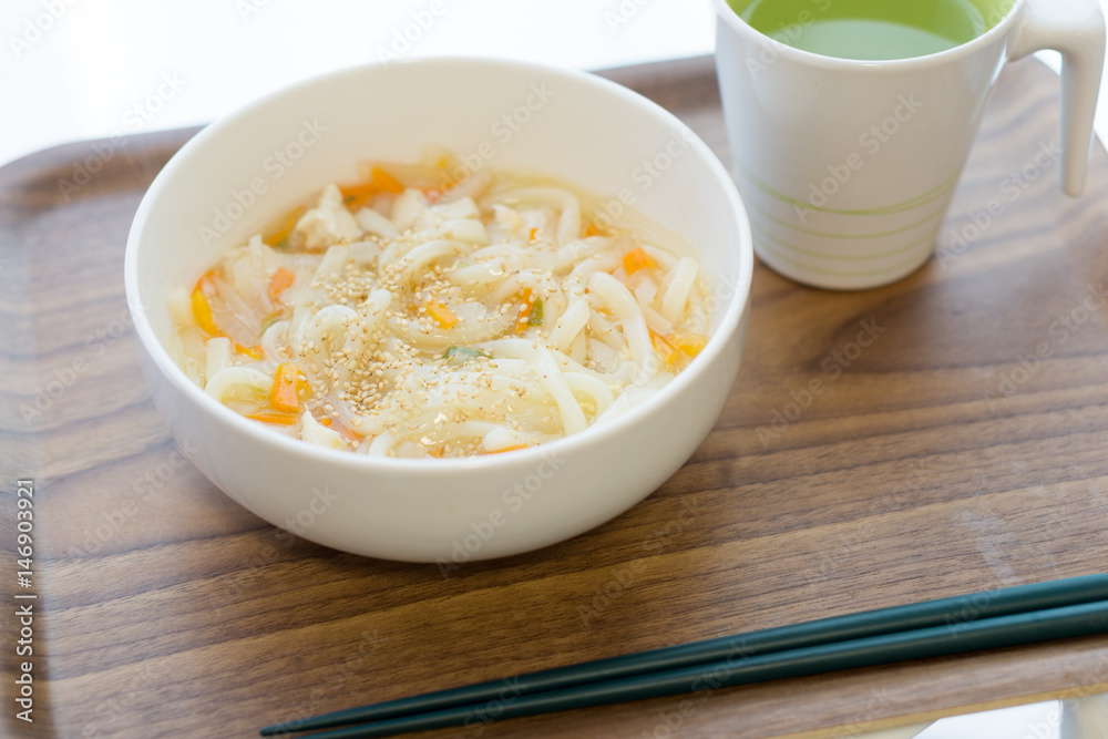 昼食イメージ うどん 昼食イメージ うどん