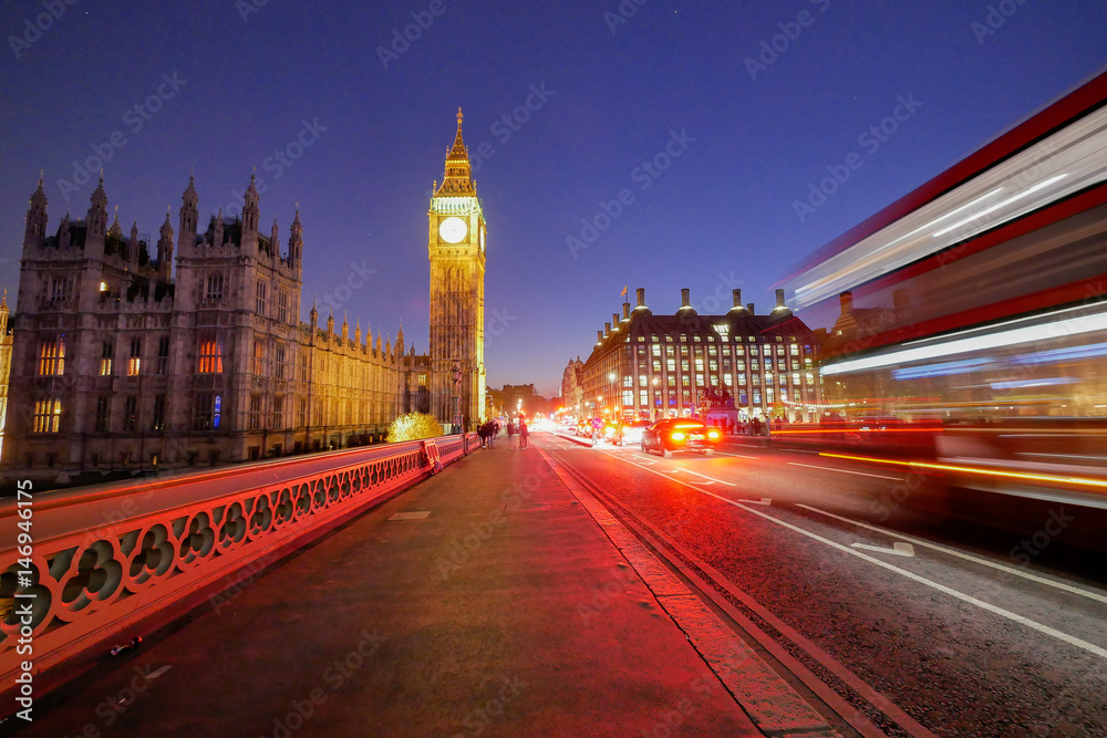 Obraz premium Big Ben and Westminster abbey in London, England