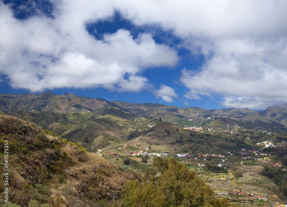 Inland Gran Canaria, April