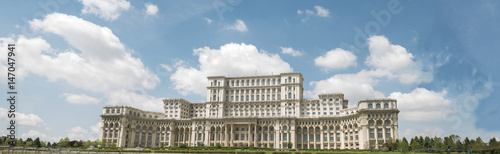 Billede på lærred Palace of the Parliament, Bucharest, Romania – largest building in Europe, photo