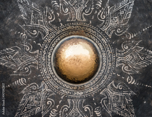 Detail of the metal gong.