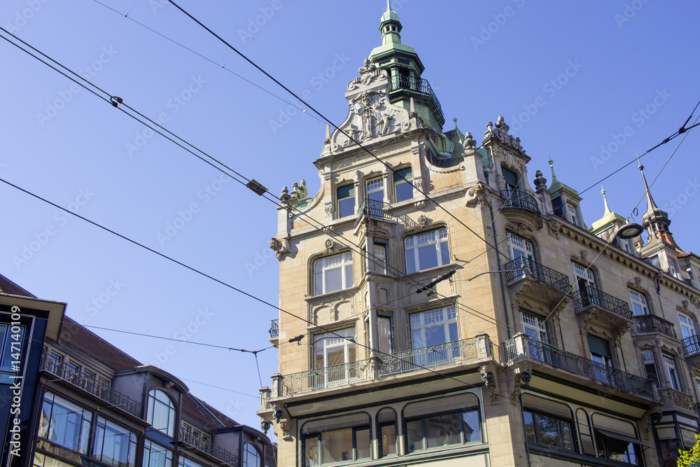 Fototapeta premium Schweizer Architektur