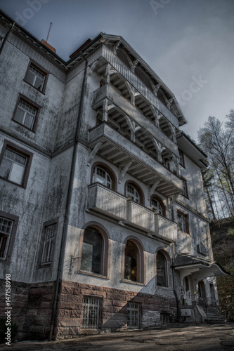 Geisterhotel und Lost Place © UrbanExplorer