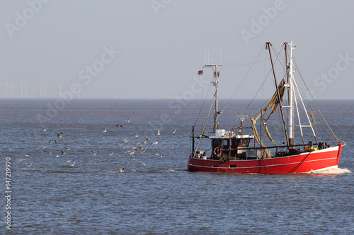 fishing vessel at sea © Björn Wylezich