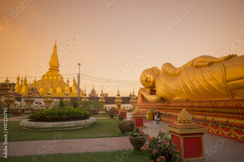 Slika na platnu LAOS VIENTIANE PHA THAT LUANG