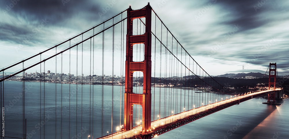 Obraz premium Golden Gate Bridge panoramic