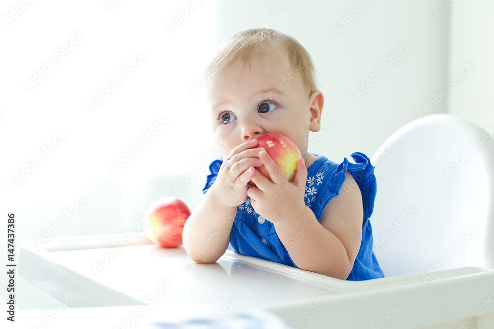A little baby eats A little baby eats