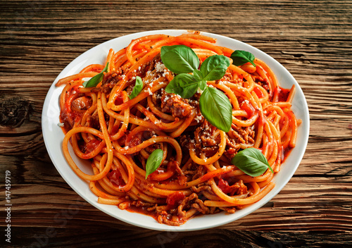 Traditional Italian spaghetti in tomato sauce
