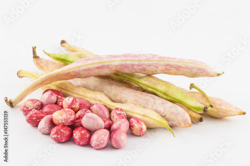 Wallpaper Mural Unripe common beans (Phaseolus vulgaris) isolated in white background Torontodigital.ca