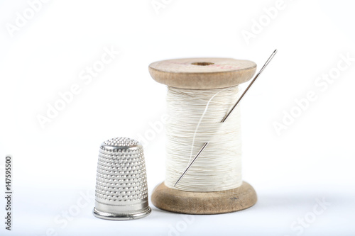 Couture, fil, aiguille, bouton,