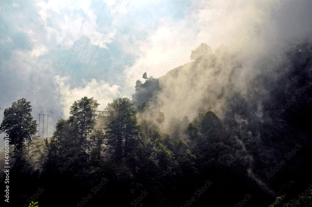 Nebel im Valle Onsernone, Tessin