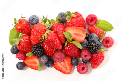assorted berry fruit