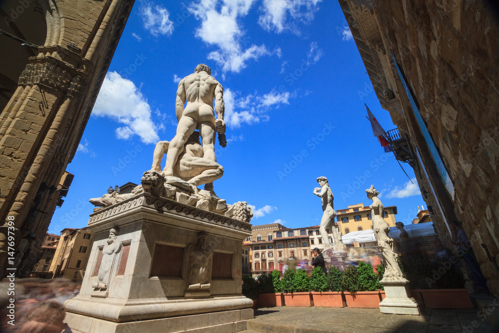 Obraz premium Sculptures of David and Hercules killing Cacus in Piazza della Signoria, Florence, Tuscany, Italy