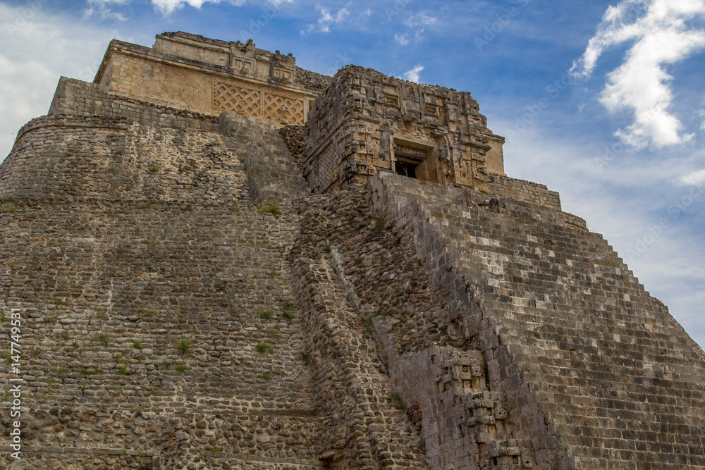  Uxmal Pyramide Ancient Maya Architecture Archeological Site in Yucatan Mexico