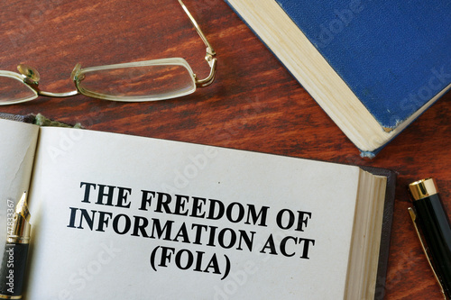 Slika na platnu The Freedom of Information Act (FOIA) written on a page.