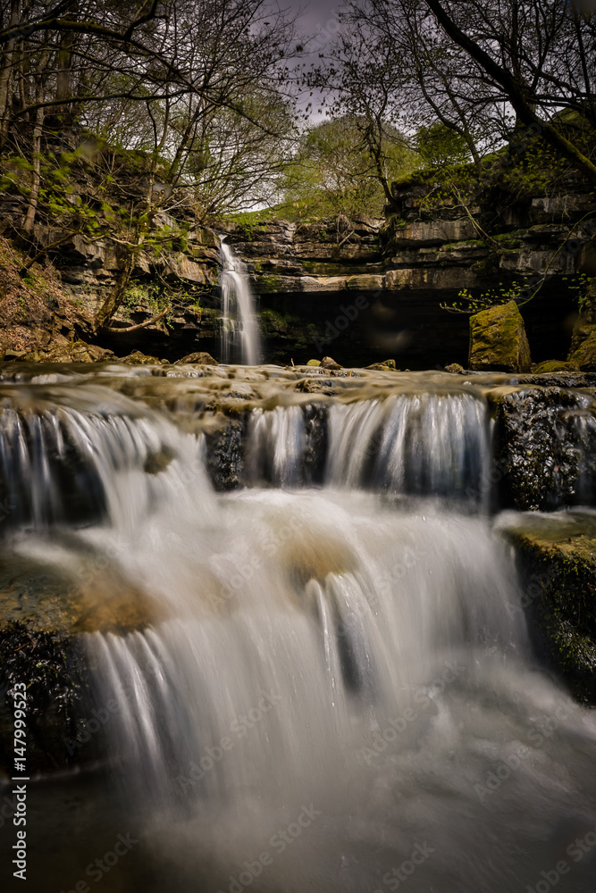 Fototapeta premium Gibsons Cave and Summerhill Force, Teesdale