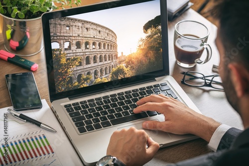 Canvas Print Man at work planning vacations
