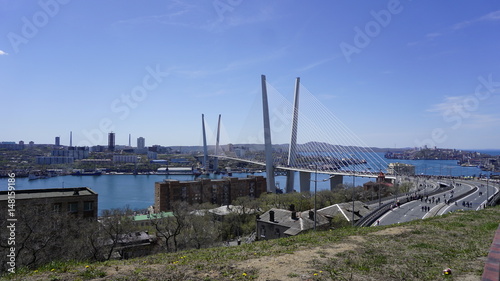 Мост. Бухта Золотой Рог. Владивосток. Приморский край. Россия.