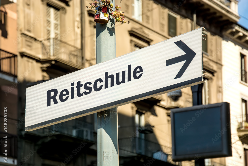 Schild 219 - Reitschule