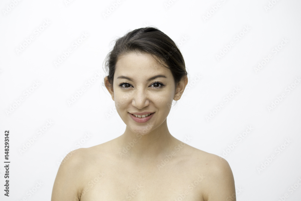 Obraz premium Beautiful Asian Woman Face Portrait Beauty Skin Care Concept. Fashion Beauty Model isolated on white