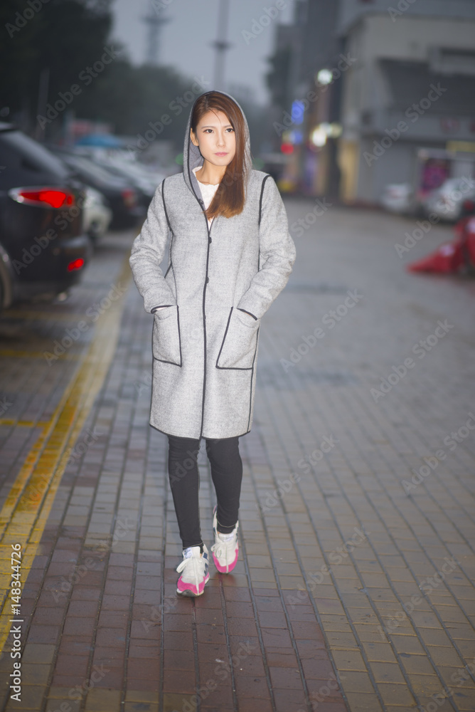 Fototapeta premium Beautiful girl at night