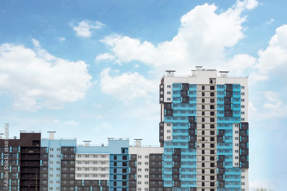 New multi-storey residential building in Saint-Petersburg New multi-storey residential building in Saint-Petersburg