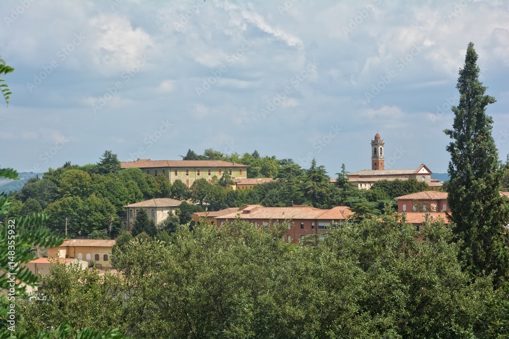 Blick auf ein Stadtteil  der alten Stadt Volterra in Italien