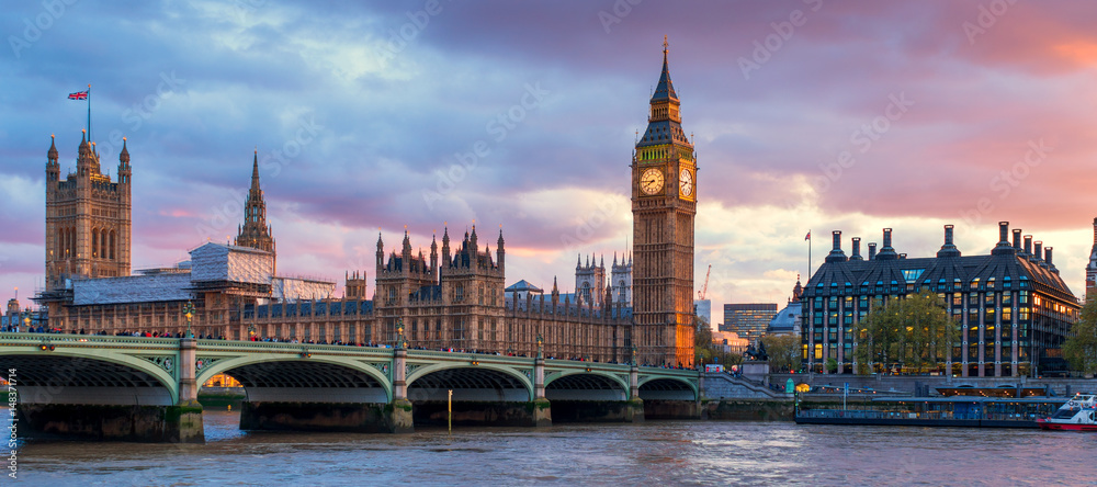 Fototapeta London Westminster Bridge i Big Ben o zmierzchu