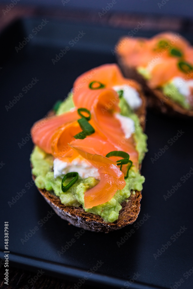 Canapes with smoked salmon and cream cheese Canapes with smoked salmon and cream cheese