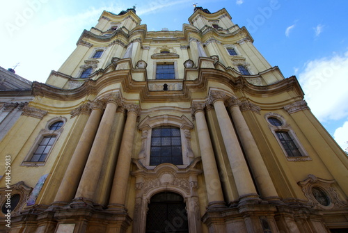 Kościół św. Jana Chrzciciela w Legnicy - wieże i fasada główna photo