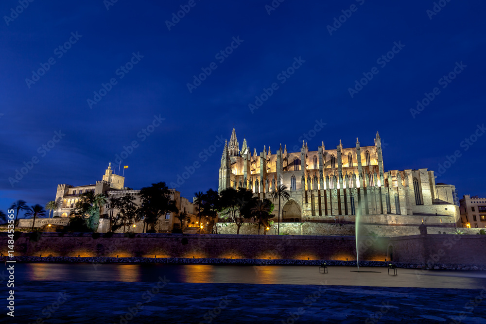 Obraz premium Cathedral La Seu Palma de Mallorca