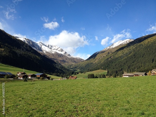 Dorf Südtirol