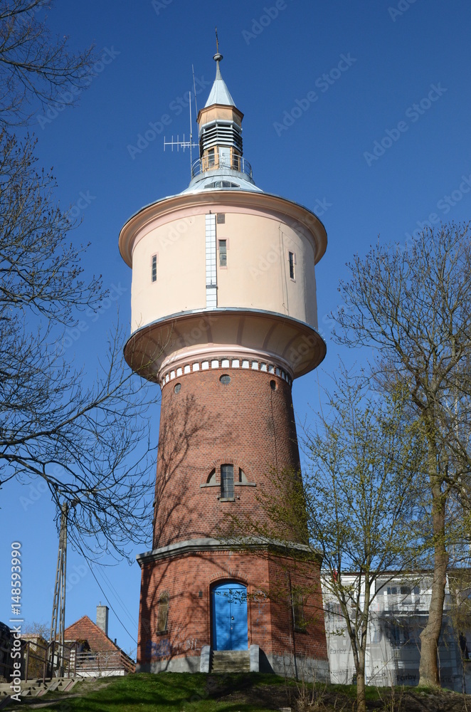 Water Tower in Good City
