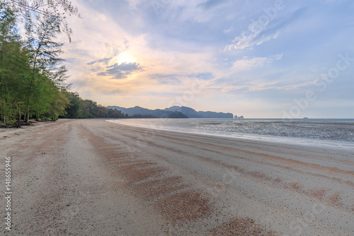 Fototapeta Naklejka Na Ścianę i Meble -  Beautiful Sea and Sky at Krabi Province, South of Thailand 

