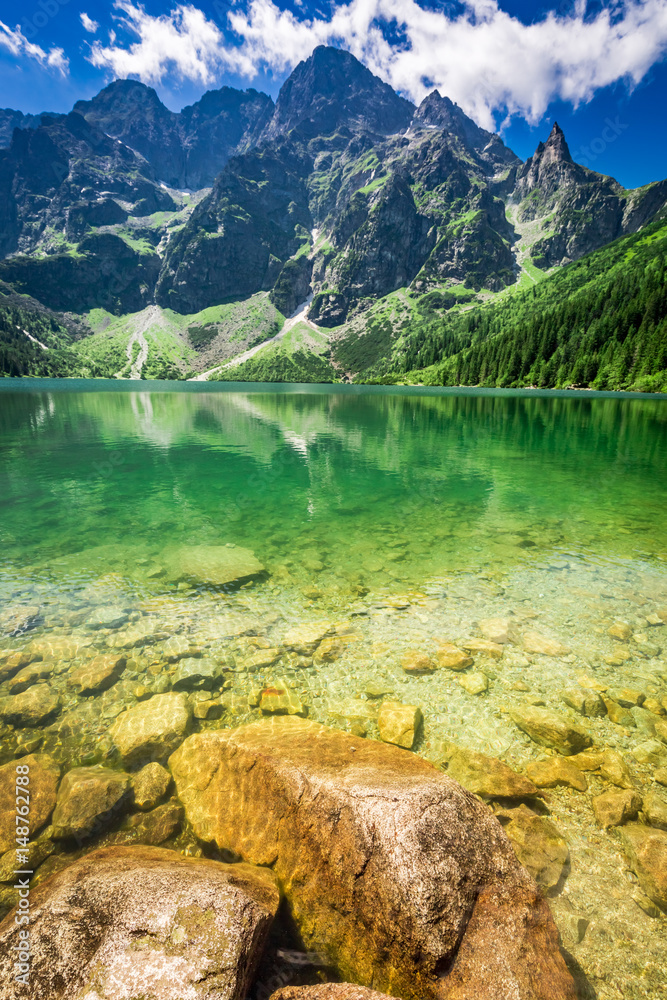 Naklejka premium Stunning blue lake in the mountains in summer, Poland, Europe