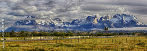 Vászonkép Cordillera del Paine in morning light - Torres del Paine N