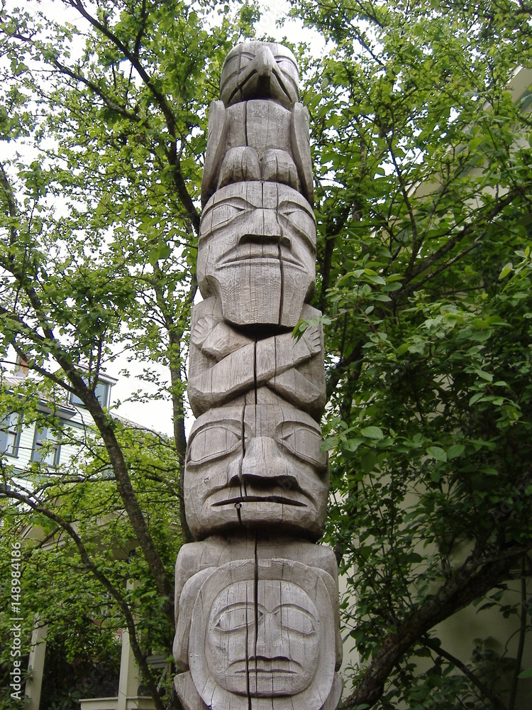 Totem Pole in Urban Setting Totem Pole in Urban Setting