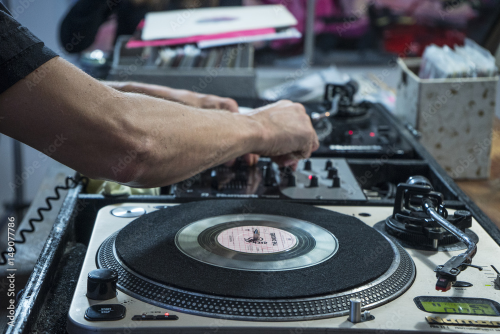 Naklejka premium Disk Jockey