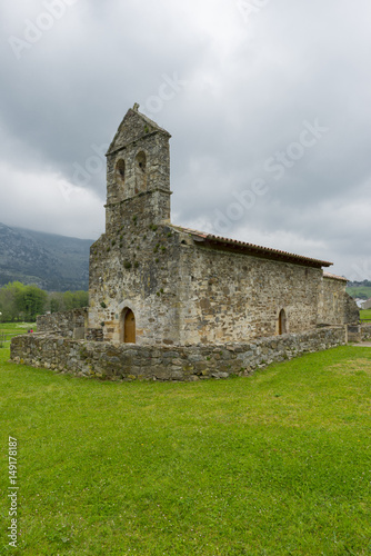 For the Hermitage of San Juan de Ciliergo in Panes, Asturias