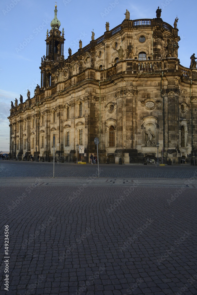 Katholische Hofkirche in Dresden