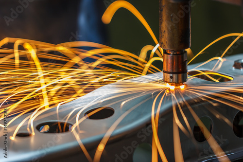 Spot welding machine, automotive part in a car factory
