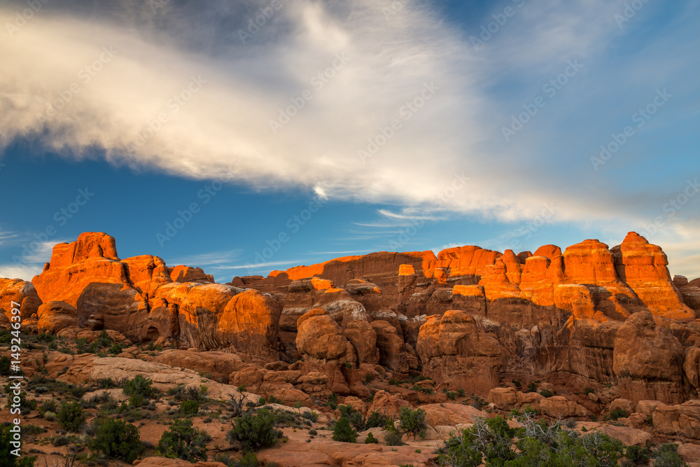 Delicate Arch at sunset in Arches National Park, Utah, USA.