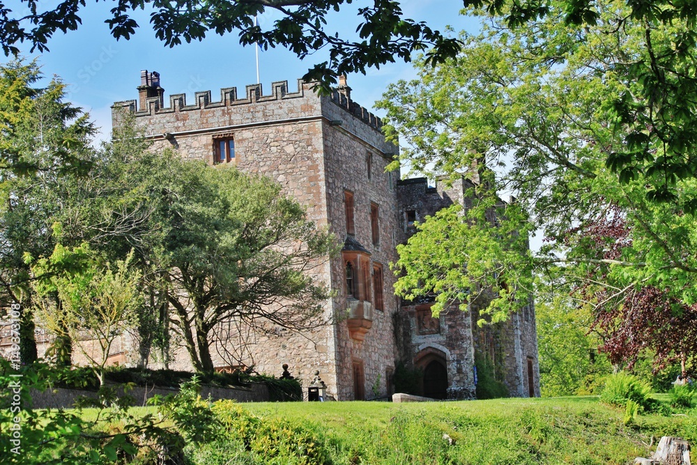 Fototapeta premium Muncaster Castle