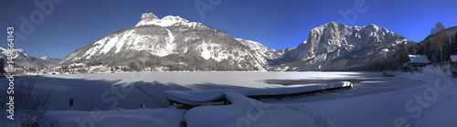 Altausseer See in traumhafter Winterlandschaft photo