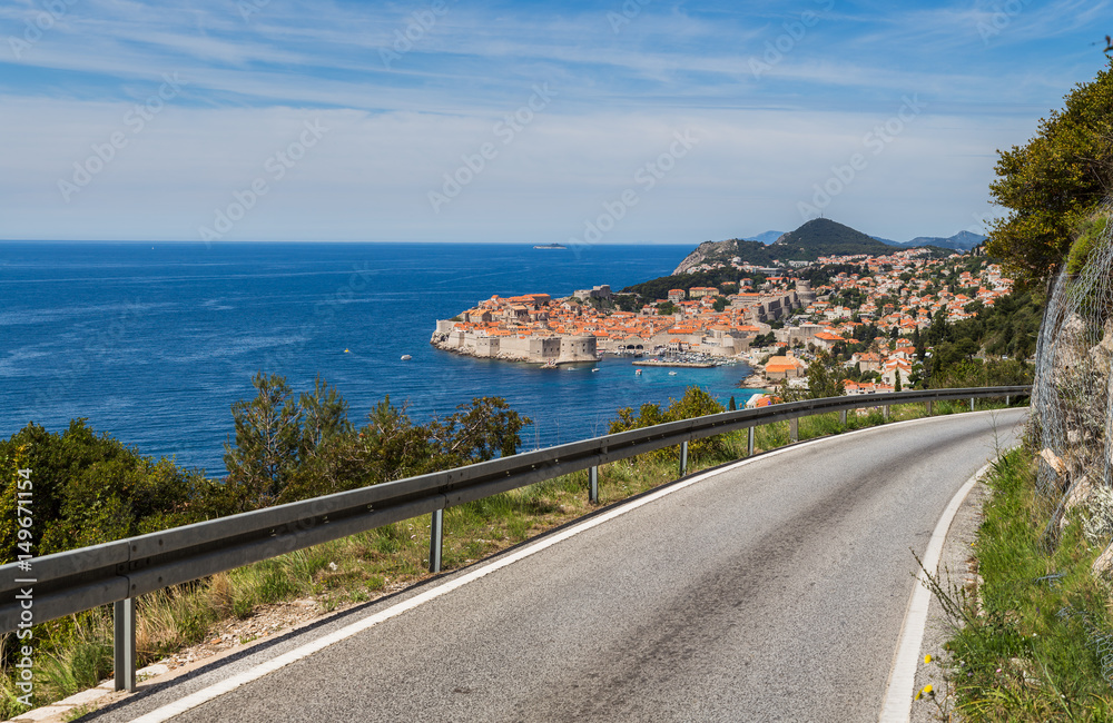 Winding roads to Dubrovnik